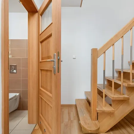 Dwupoziomowy Apartament Z Klimatyzacja We Wroclawiu By Renters شقة