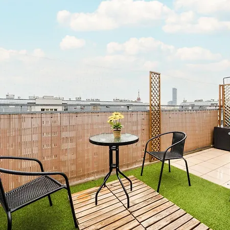 Dwupoziomowy Apartament Z Klimatyzacja We Wroclawiu By Renters شقة فروتسواف