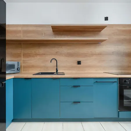 Dwupoziomowy Apartament Z Klimatyzacja We Wroclawiu By Renters شقة